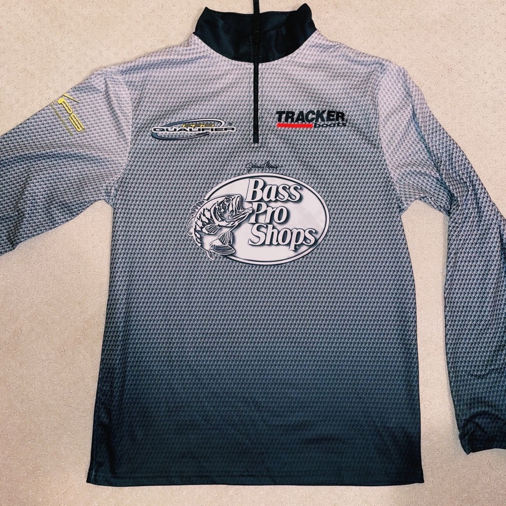 Bass Pro Shops Tournament Quarter-Zip
